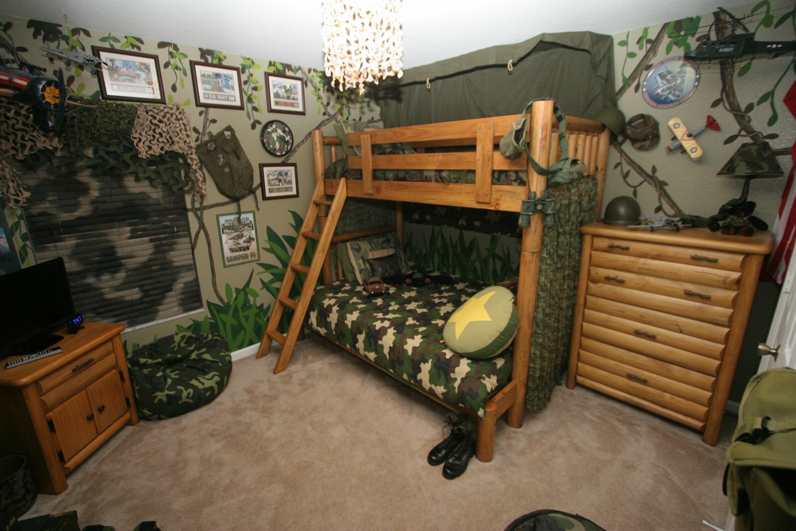 Soldier themed kids room design