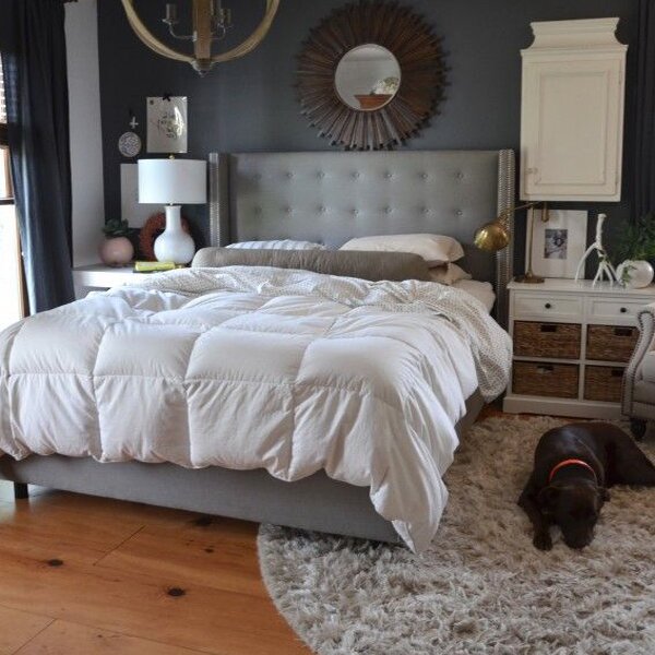 dark colored bedroom design for men