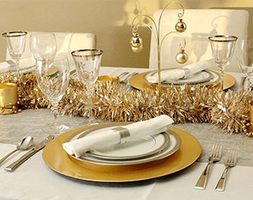 gold colored christmas table decor