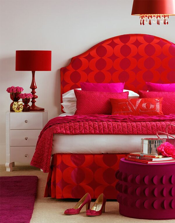 red sexy bedroom decor