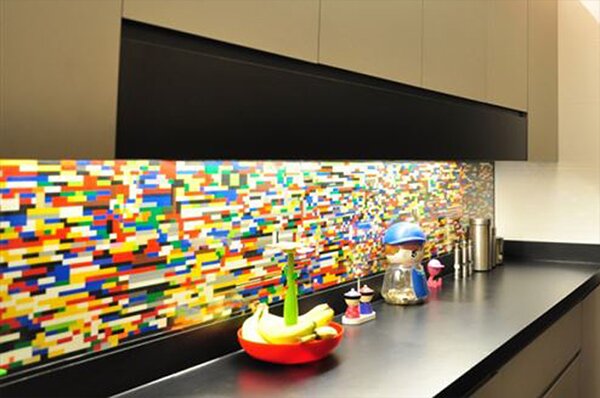 stylish colorful kitchen backsplash